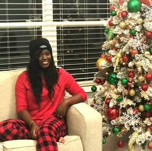 Meet your Posher, Cara